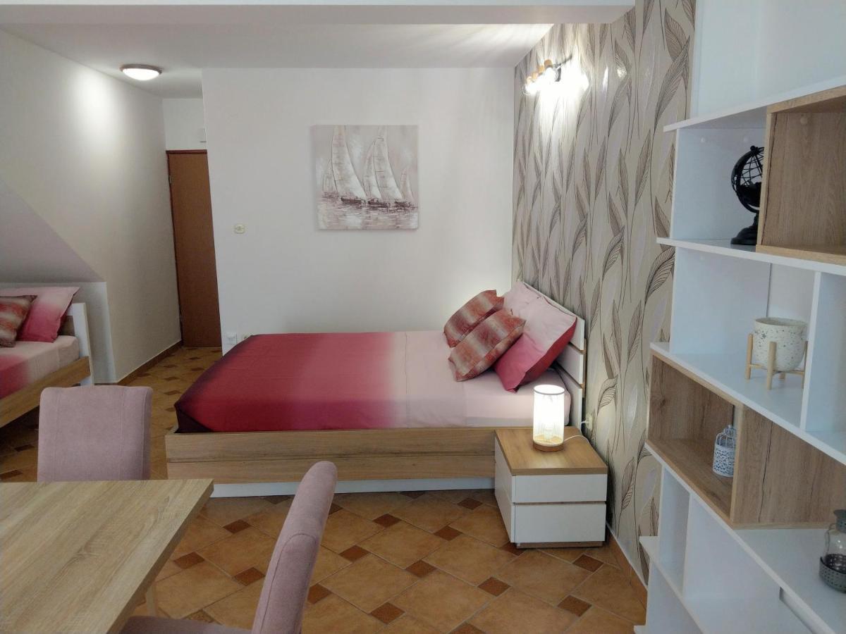 Apartment Koruna Medulin Exteriör bild